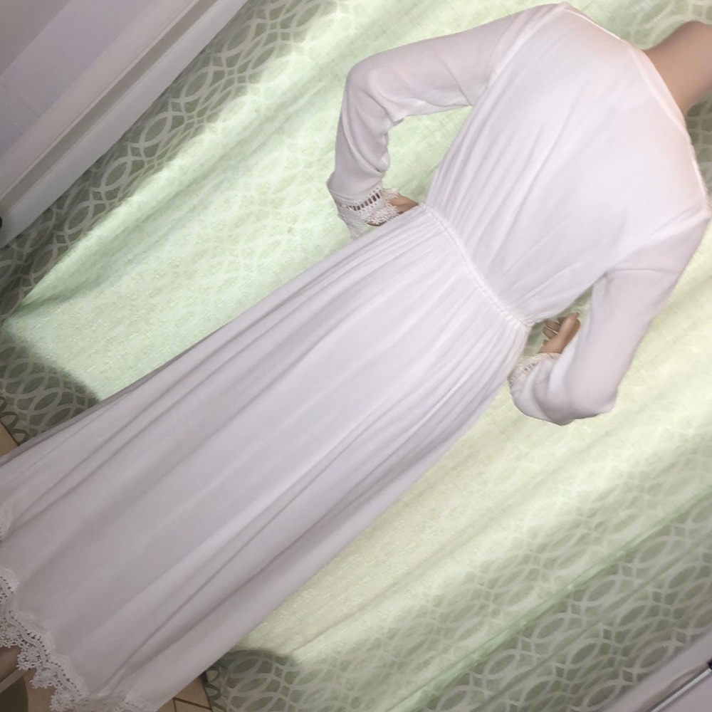 Boho Style White Maxi Dress - Picture 12 of 12